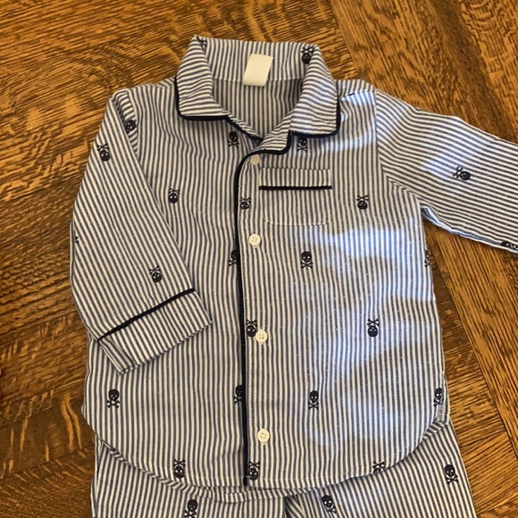 Gap ☠️ print pajamas - Picture 2 of 6